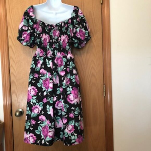 NWOT Shein 5X Plus Floral Dress Shirred Elastic Bodice Puff Sleeves Full Skirt - Picture 6 of 8